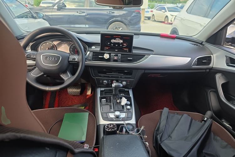 Used Audi A6L 2014 TFSI Comfort Model Center Console
