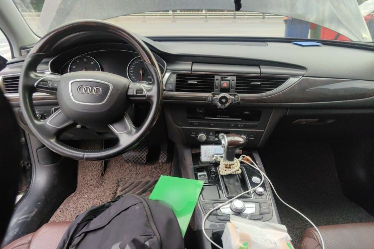 Used Audi A6L 2014 TFSI Standard Model Center Console