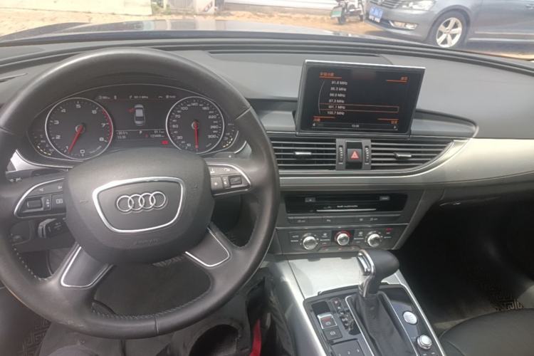 Used Audi A6L 2014 TFSI Standard Model Center Console