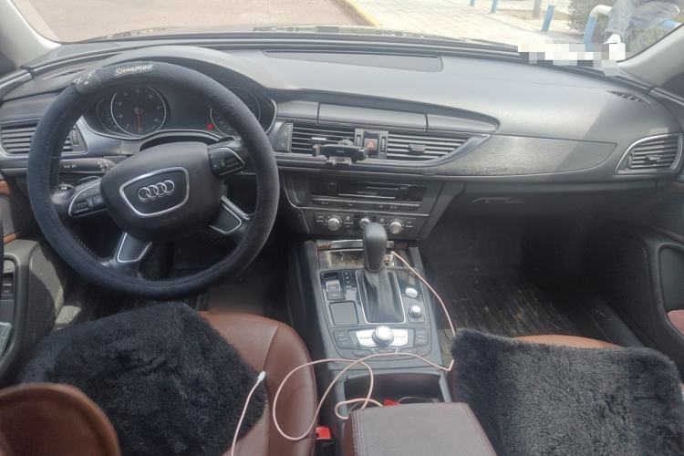 Used Audi A6L 2014 TFSI Standard Model Center Console