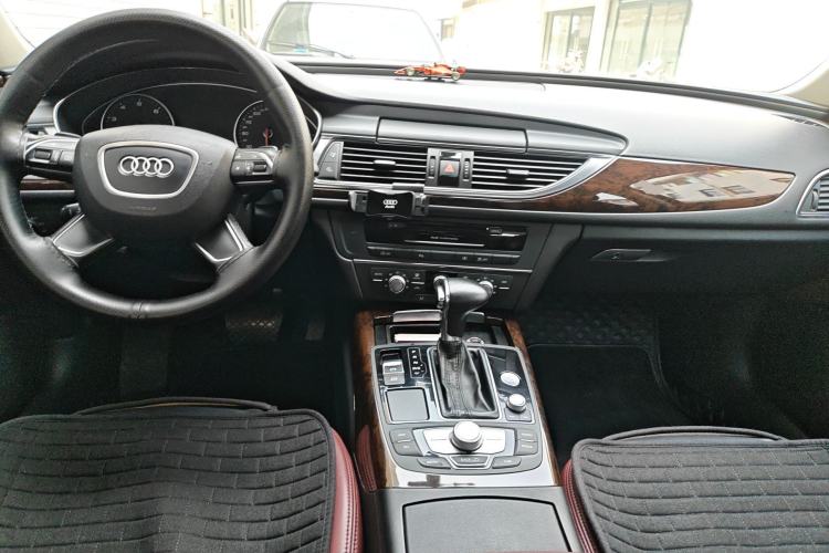 Used Audi A6L 2014 TFSI Standard Model Center Console