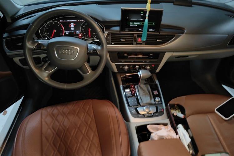 Used Audi A6L 2014 TFSI Standard Model Center Console
