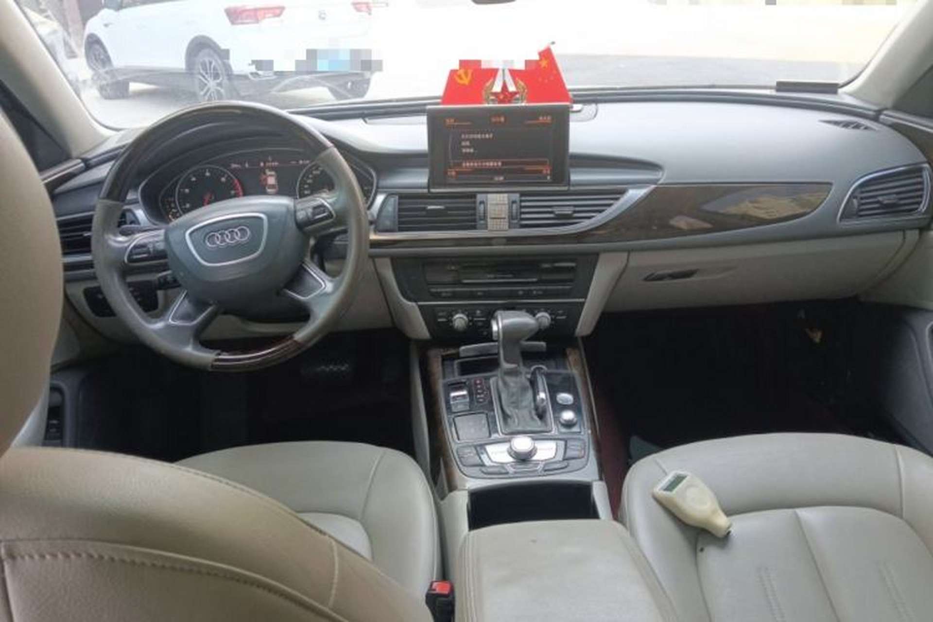 Used Audi A6L 2014 30 FSI Technology Model Center Console