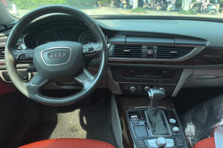 Used Audi A6L 2014 TFSI Standard Model Center Console