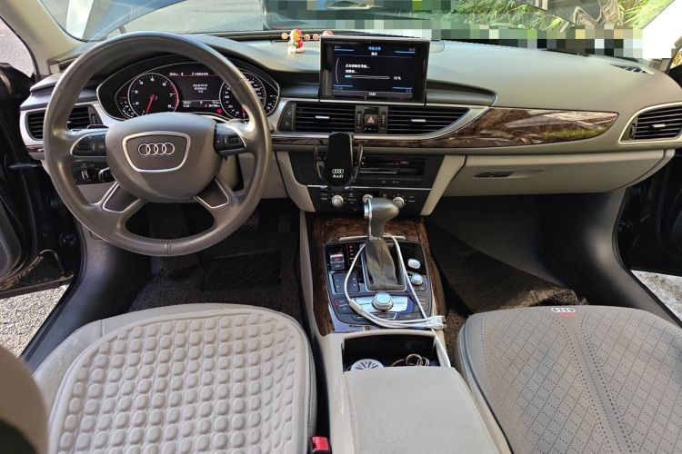 Used Audi A6L 2014 TFSI Standard Model Center Console
