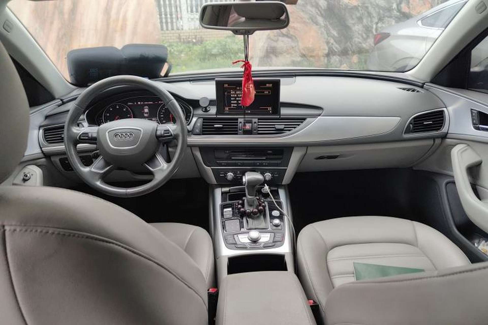 Used Audi A6L 2014 TFSI Standard Model Center Console