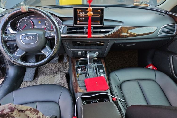 Used Audi A6L 2014 TFSI Standard Model Center Console