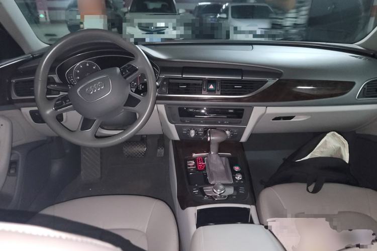 Used Audi A6L 2014 TFSI Standard Model Center Console
