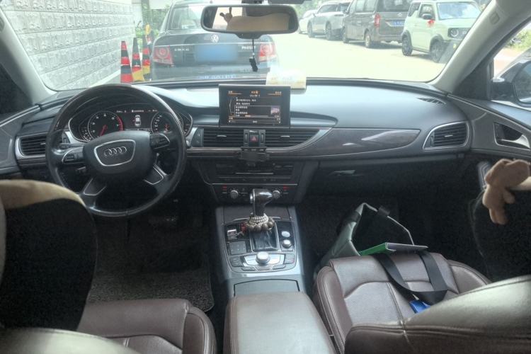 Used Audi A6L 2014 TFSI Standard Model Center Console