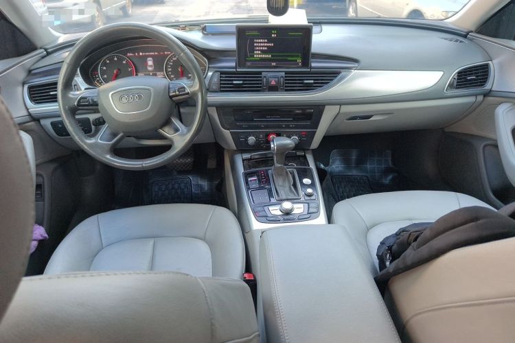 Used Audi A6L 2014 TFSI Standard Model Center Console