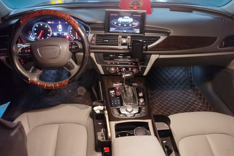 Used Audi A6L 2014 TFSI Standard Model Center Console
