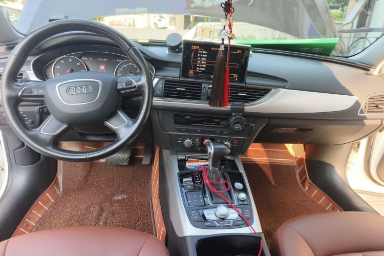 Used Audi A6L 2014 TFSI Standard Model Center Console