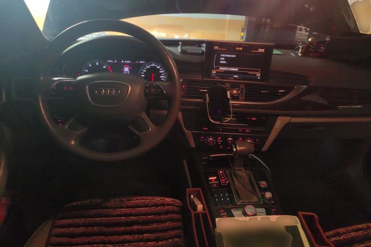 Used Audi A6L 2014 TFSI Standard Model Center Console