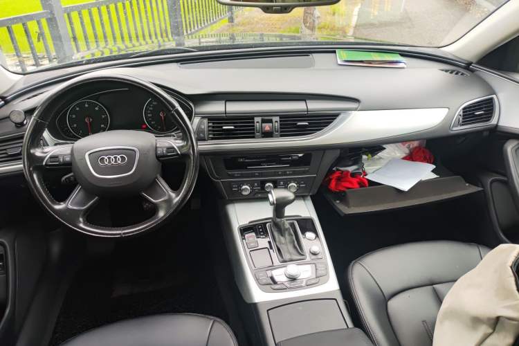 Used Audi A6L 2014 TFSI Standard Model Center Console