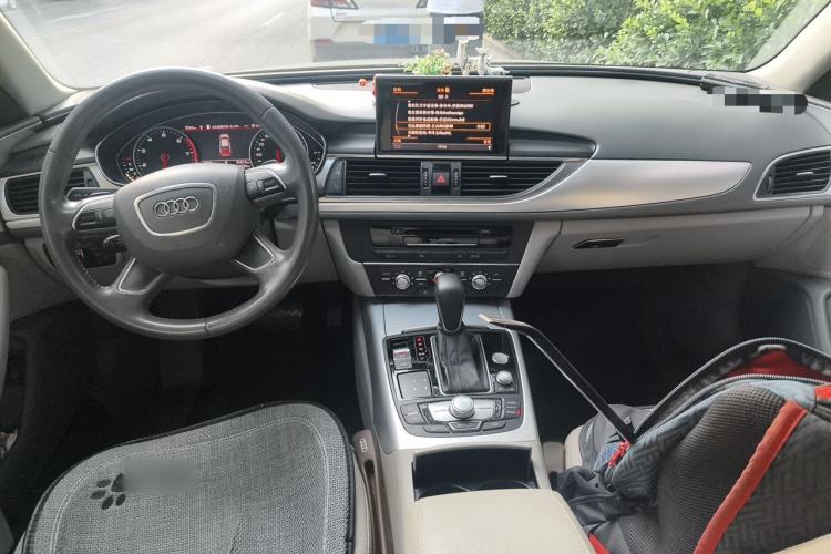 Used Audi A6L 2014 TFSI Standard Model Center Console