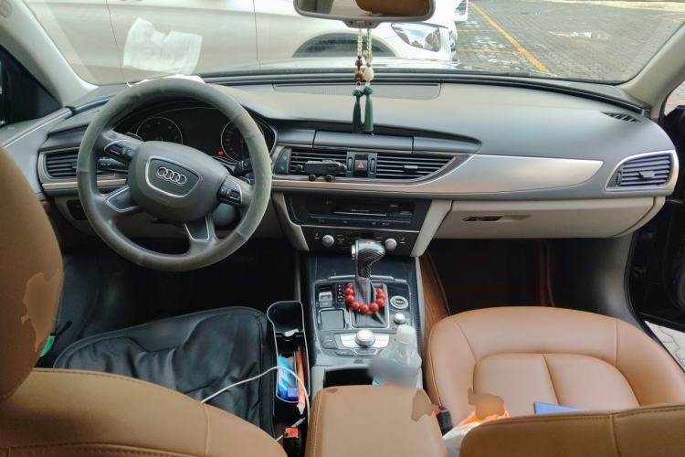 Used Audi A6L 2014 TFSI Standard Model Center Console