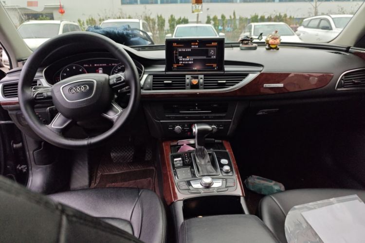 Used Audi A6L 2014 TFSI Standard Model Center Console