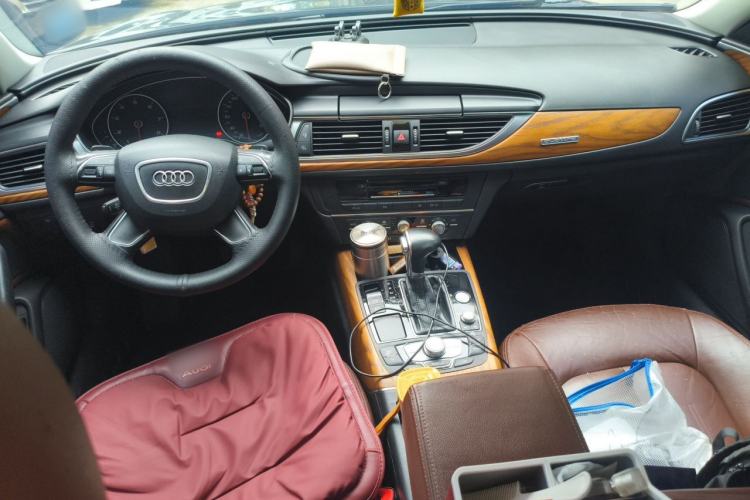 Used Audi A6L 2014 TFSI Standard Model Center Console