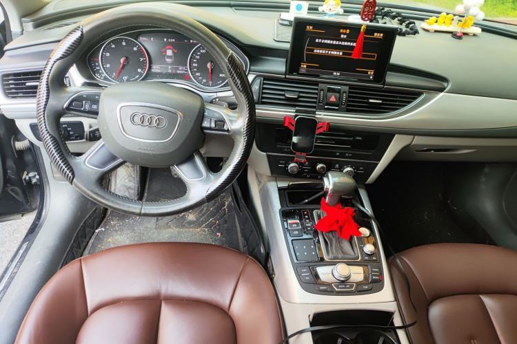 Used Audi A6L 2014 TFSI Standard Model Center Console