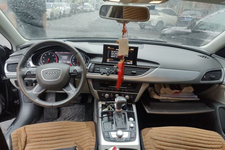 Used Audi A6L 2014 TFSI Standard Model Center Console