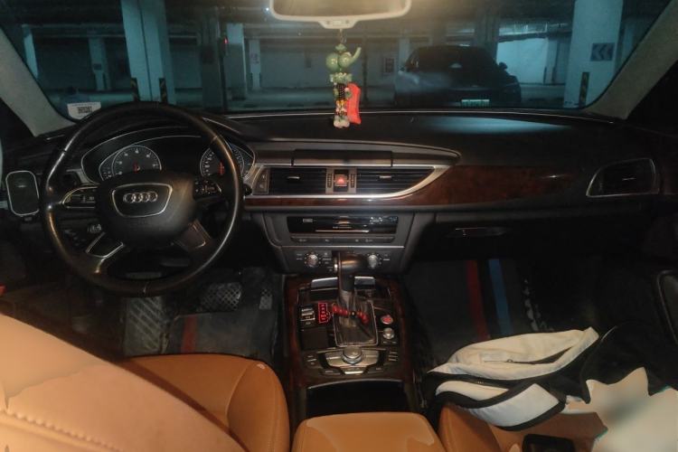 Used Audi A6L 2014 TFSI Standard Model Center Console