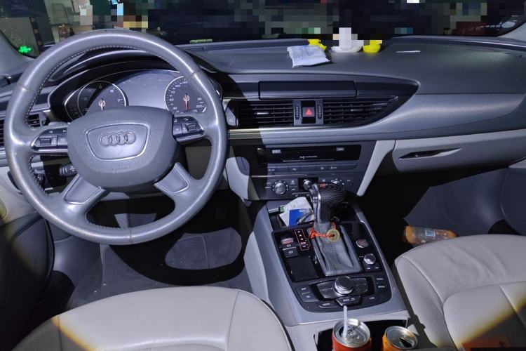 Used Audi A6L 2014 TFSI Standard Model Center Console