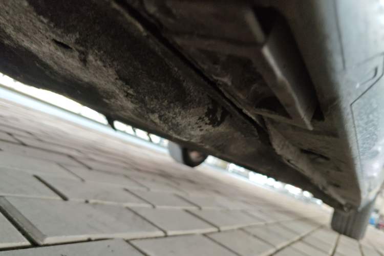 Used Audi A6L 2014 TFSI Standard Model Chassis Front Left