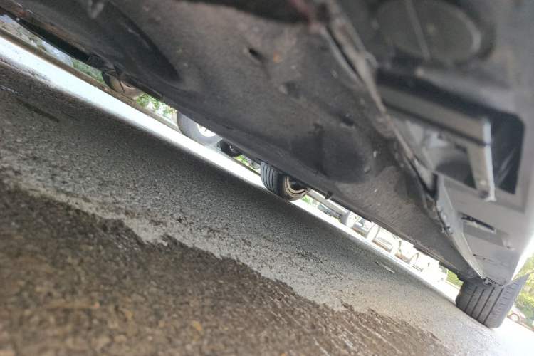 Used Audi A6L 2014 TFSI Standard Model Chassis Front Left