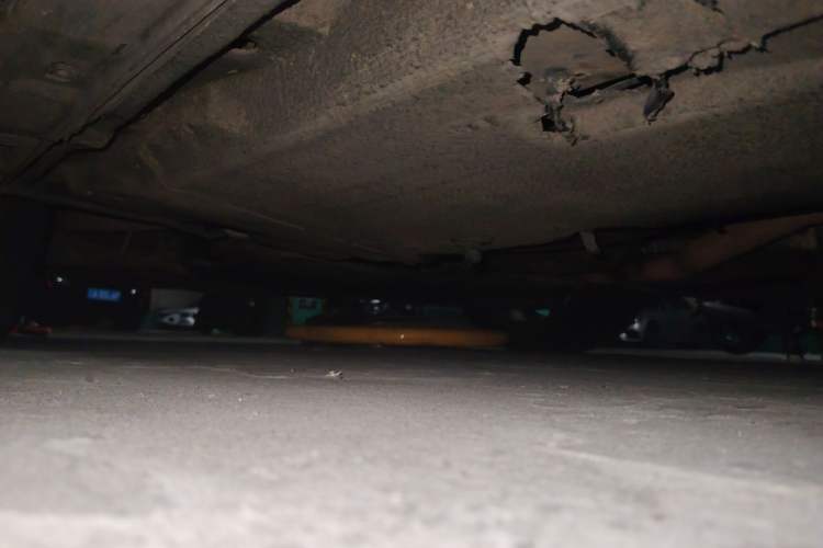 Used Audi A6L 2014 35 FSI Comfort Version Chassis Front Left
