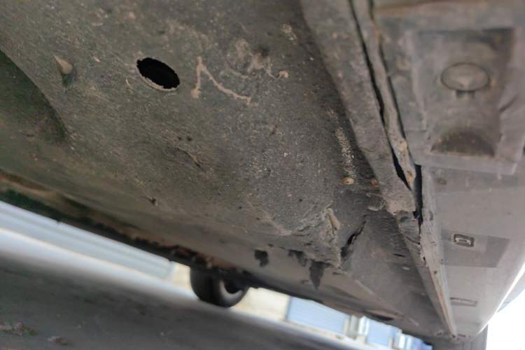 Used Audi A6L 2014 30 FSI Comfort Model Chassis Front Left