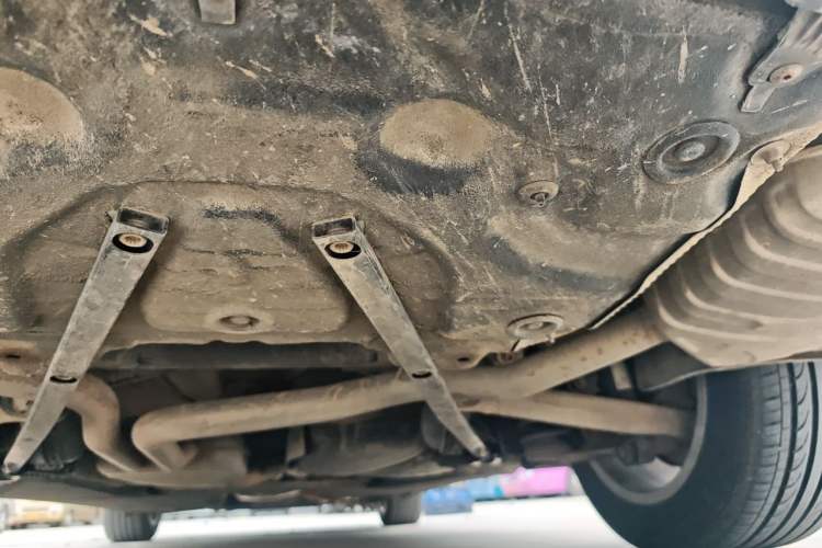 Used Audi A6L 2014 TFSI Standard Model Chassis Front Left