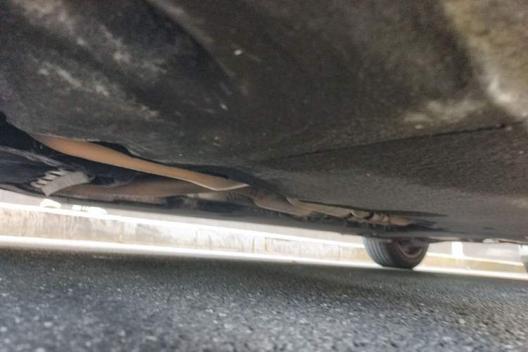 Used Audi A6L 2014 30 FSI Comfort Model Chassis Front Left
