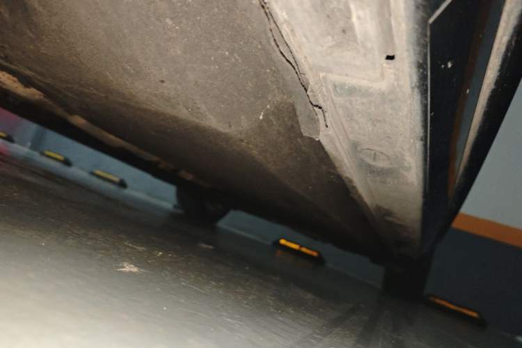 Used Audi A6L 2014 35 FSI Comfort Version Chassis Front Left