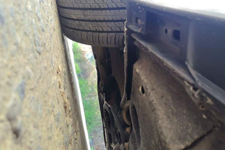 Used Audi A6L 2014 30 FSI Comfort Model Chassis Front