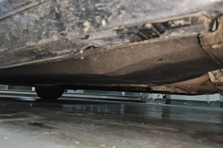 Used Audi A6L 2014 TFSI Standard Model Chassis Front Right