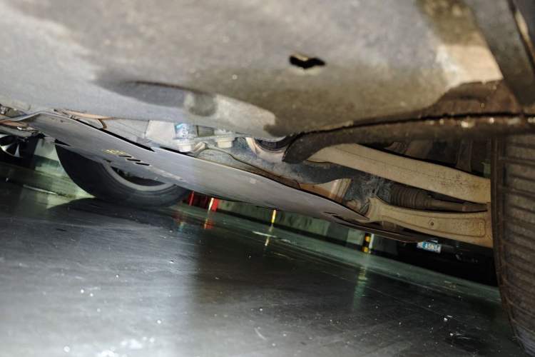 Used Audi A6L 2014 30 FSI Luxury Model Chassis Front Right