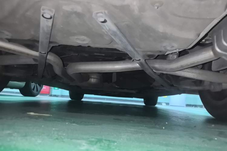 Used Audi A6L 2014 30 FSI Comfort Model Chassis Rear