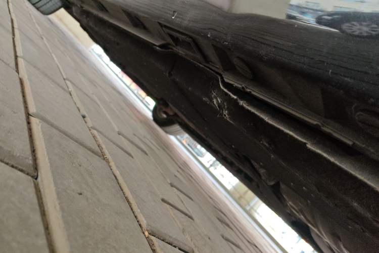 Used Audi A6L 2014 TFSI Standard Model Chassis Rear Left