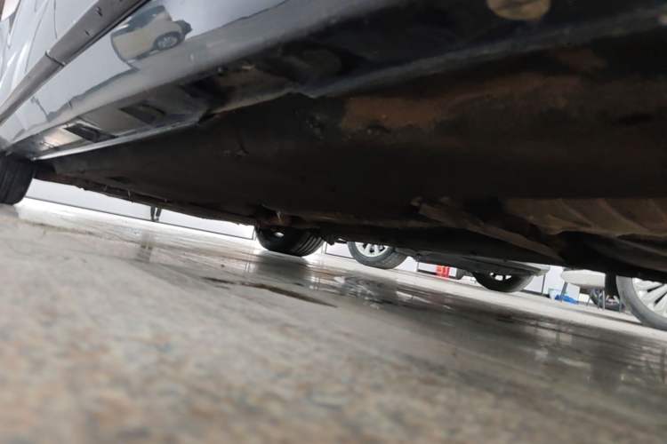 Used Audi A6L 2014 TFSI Standard Model Chassis Rear Left