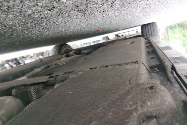 Used Audi A6L 2014 TFSI Standard Model Chassis Rear Left