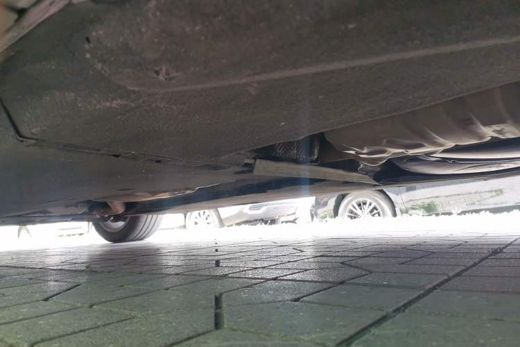 Used Audi A6L 2014 TFSI Standard Model Chassis Rear Left