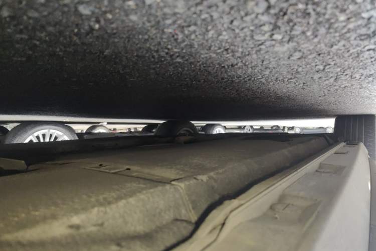 Used Audi A6L 2014 TFSI Standard Model Chassis Rear Left