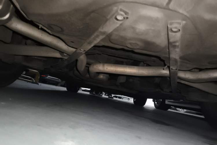 Used Audi A6L 2014 TFSI Standard Model Chassis Rear