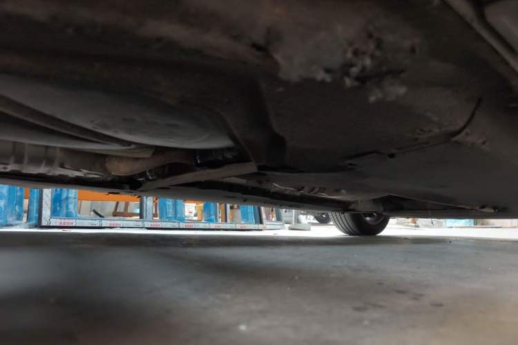 Used Audi A6L 2014 TFSI Standard Model Chassis Rear Right