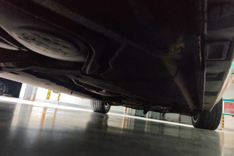 Used Audi A6L 2014 TFSI Standard Model Chassis Rear Right