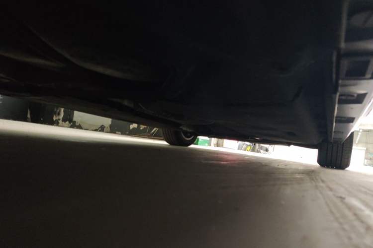 Used Audi A6L 2014 TFSI Standard Model Chassis Rear Right