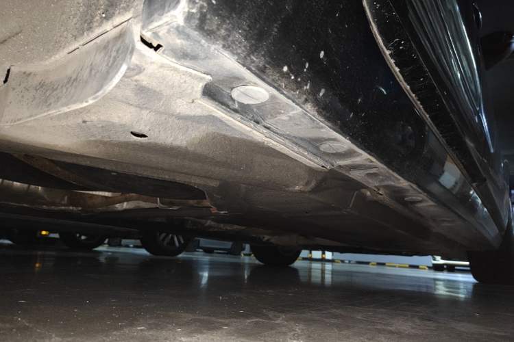 Used Audi A6L 2014 TFSI Standard Model Chassis Rear Right
