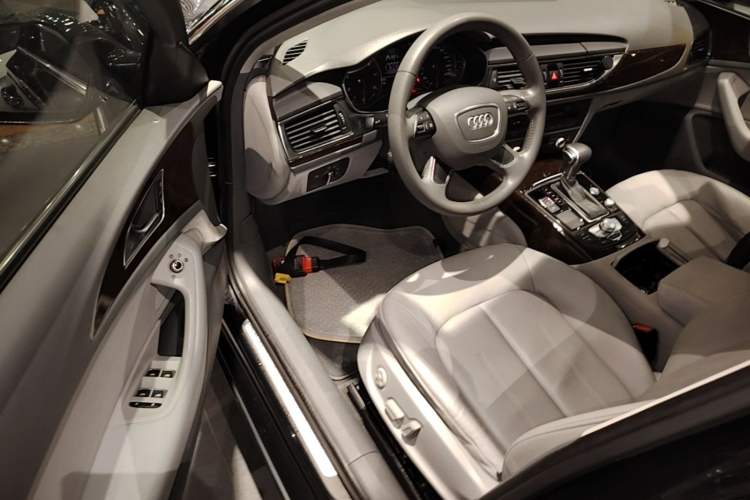 Used Audi A6L 2014 TFSI Comfort Model Driver Seat
