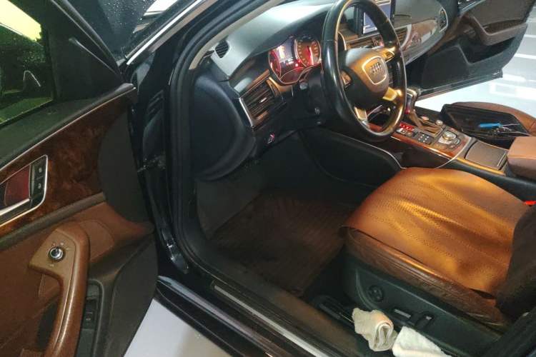 Used Audi A6L 2014 30 FSI Comfort Model Driver Seat