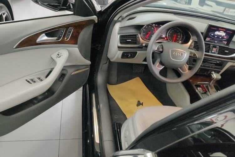Used Audi A6L 2014 30 FSI Luxury Model Driver Seat